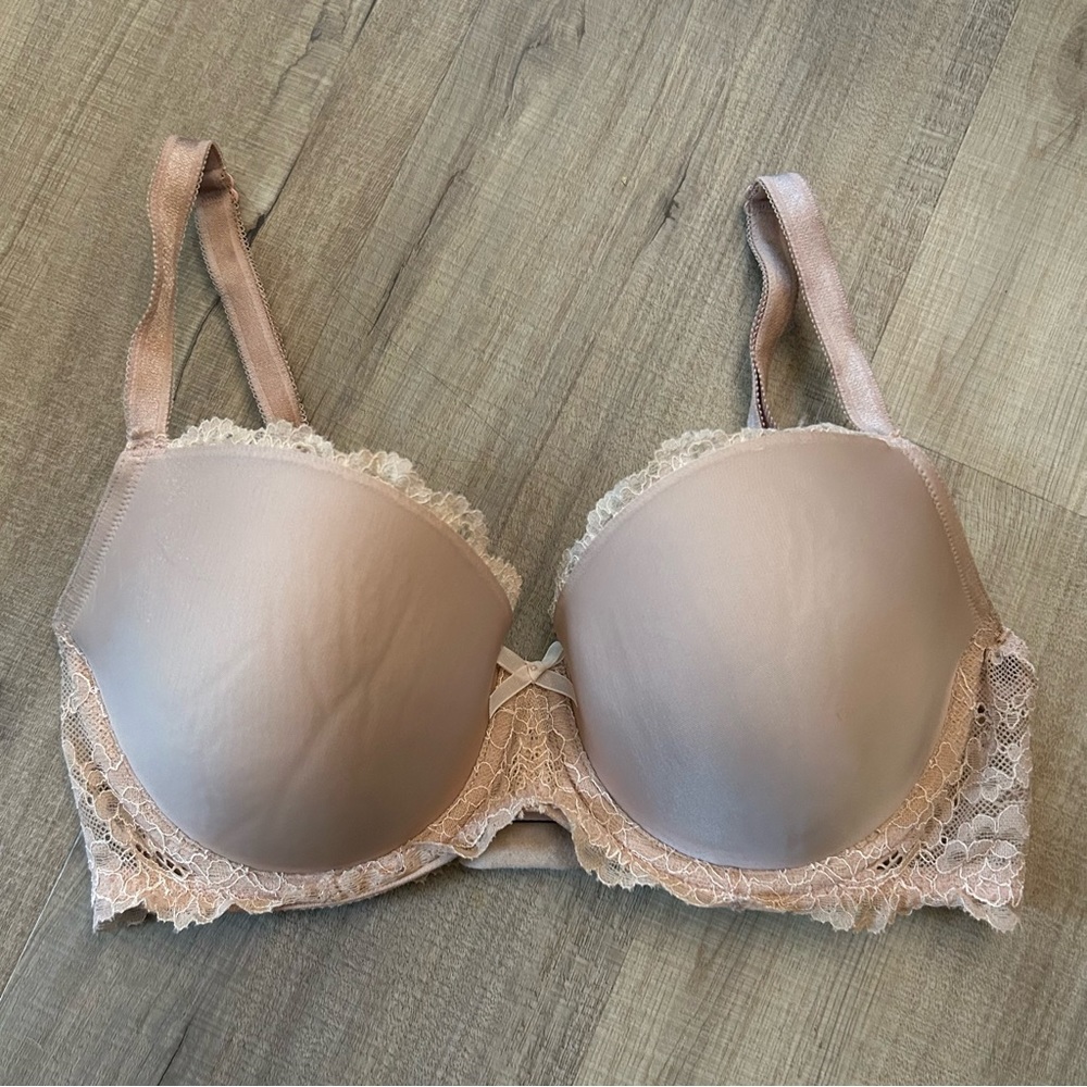 Victoria’s Secret Dream Angels Tan Lace Lined Demi Bra - Picture 3 of 9